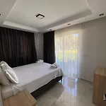 The Brothers Otel Dalaman