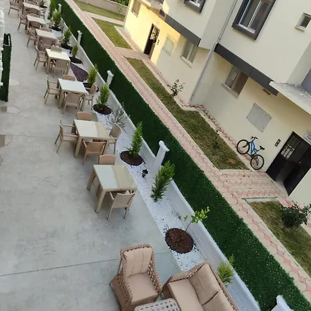 酒店 The Brothers 2*